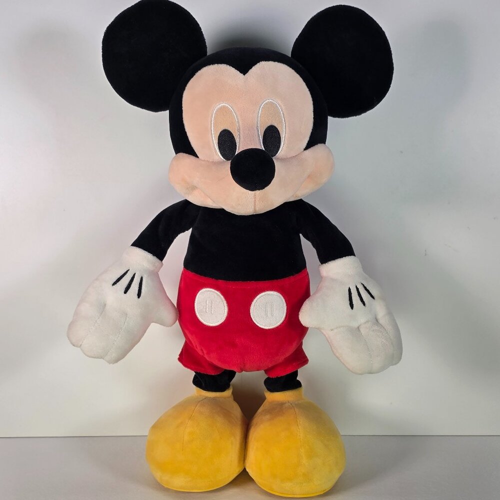 Just Play Disney Hot Dance Mickey Dancing Plush Sings Hot Dog Toy